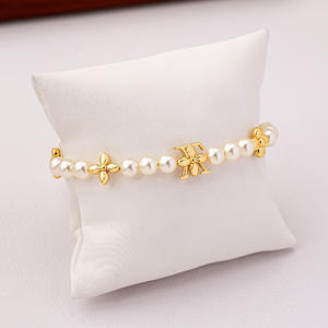 Nuevo Collar de Trébol de Cuatro Hojas Chapado en Oro de 18K con Cuentas de Cobre y Perlas de Imitación, Regalo para Mujer, Joyería de Boda y Compromiso - Product Image 3