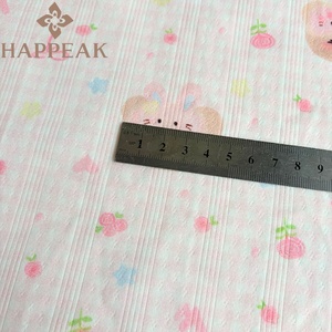 ผ้าพิมพ์ลาย HAPPEAK ผ้าโพลีเอสเตอร์ 95% สแปนเด็กซ์ 5% ลายการ์ตูนหมี ผ้าถักยืดหยุ่นสำหรับชุดนอนเด็ก - Product Image 3