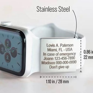Cinturino per Orologio Personalizzabile in Acciaio Inox con Finitura Opaca Sabbiata, Foro Rettangolare, Charm Incidibile Fai-da-Te - Product Image 1