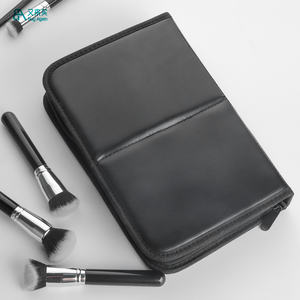 Juego <span class=keywords><strong>de</strong></span> Brochas <span class=keywords><strong>de</strong></span> <span class=keywords><strong>Maquillaje</strong></span> Profesional <span class=keywords><strong>de</strong></span> Alta Calidad para Envío Directo, Juego <span class=keywords><strong>de</strong></span> Brochas <span class=keywords><strong>de</strong></span> <span class=keywords><strong>Maquillaje</strong></span> Todo en Uno <span class=keywords><strong>de</strong></span> 40 Piezas en Color Plateado y Negro con Bolsa - Product Image 5