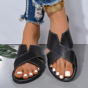 Nouvelles sandales plates décontractées unies pour femmes grandes tailles, style européen et américain, collection 2024 - Vente en gros pour fabricants 231 231 - Product Image 2