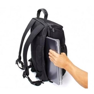 Échantillon gratuit : Sac à dos pour appareil photo reflex numérique USA Gear - Compartiment pour ordinateur portable 15,6 pouces, séparateurs rembourrés personnalisés, support pour trépied, housse de pluie - Product Image 3