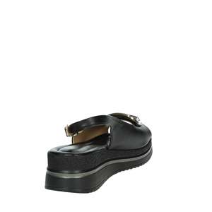 Sandales compensées pour femme Valleverde V32104 en cuir noir style plateforme - Product Image 3