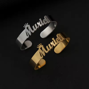 Dropshipping Acier Inoxydable Nom Personnalisé Bracelet Étanche Plaque Signalétique Personnalisée Lettre Amour Coeur Bracelet pour Femme Fille - Product Image 5