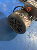 Pompa Air Reverse Osmosis LEO EMHm4-5 4 M3/jam 37.5 m Head Pompa Booster Sentrifugal untuk Sistem Pengolahan Air