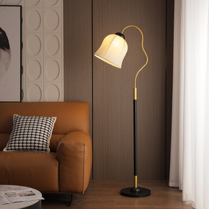 Lámpara de Pie con Fuente de Luz LED, Cubierta de Tela, Luz Tricolor, para Sala de Estar, Dormitorio, con Interruptor de Control - Product Image 1