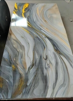 Panneau mural décoratif en PVC à texture marbre avec revêtement UV pour la décoration intérieure des murs, escaliers, salles de bain et entrepôts
