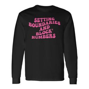 Camiseta de manga larga con estampado de números y frases sobre el establecimiento de límites - Product Image 2