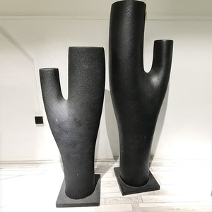 Pot <span class=keywords><strong>de</strong></span> fleurs d'extérieur Missed Tree, style nordique moderne, pots <span class=keywords><strong>de</strong></span> jardin décoratifs, pots <span class=keywords><strong>de</strong></span> fleurs en fibre <span class=keywords><strong>de</strong></span> verre pour l'intérieur, pots <span class=keywords><strong>de</strong></span> plantes sculptés à la main en Europe, style simple et moderne - Product Image 3