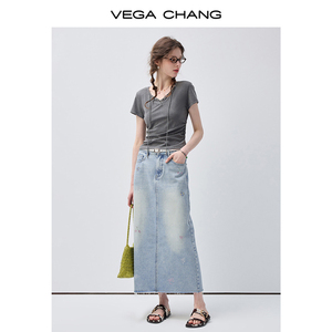 <span class=keywords><strong>Camiseta</strong></span> Ajustada Color Gris Oscuro para <span class=keywords><strong>Mujer</strong></span>, Marca VEGA CHANG, con Cuello en V con Cordón y Detalle Fruncido Lateral, Top Casual de Manga Corta - Product Image 6