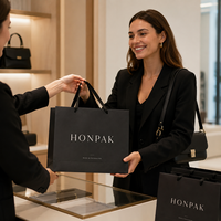Sac en carton de luxe personnalisé, noir, matériaux recyclés, impression offset, emballage pour cadeaux, vente au détail et emballage de marque HONPAK