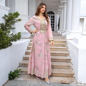 Túnica de Moda con Estampado Dorado y Cinturón de Borlas, Abaya Rosa Elegante y Lujosa para Mujer, Ropa Islámica de Dubái, Vestidos Musulmanes - Product Image 2