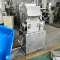Broyeur Commercial Automatique Électrique pour Piments Rouges, Feuilles Sèches, Gingembre, et Coquilles d'Huîtres – Machine à Pulvériser et Broyer Grossier