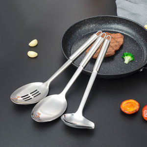 أرخص سعر توريد من المصنع أدوات طهي من الفولاذ المقاوم للصدأ مجموعة أواني خفق مغرفة مقشدة ملعقة - Product Image 5