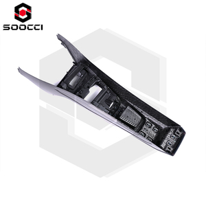 แผงคอนโซลกลางคาร์บอนไฟเบอร์แบบแห้ง รุ่น CS สำหรับเปลี่ยนในรถยนต์ BMW G80 G81 M3 G82 G83 M4 G87 M2 CSL ตกแต่งภายในรถยนต์ - Product Image 3