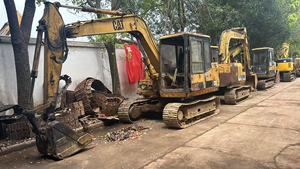 รถขุด E70b สำหรับแมวมือสองรถขุดตีนตะขาบ E200b E70b - Product Image 4
