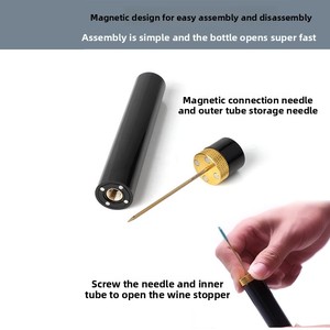 Coffret Cadeau Complet 4-en-1 d'Accessoires pour <span class=keywords><strong>Vin</strong></span> NY24 : Coupe-capsule, Aérateur, Bec Verseur, Bouchon à Vide et Ouvre-bouteille à Pompe à Air - Product Image 4