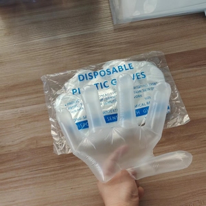 Paquet de 100 gants de ménage en PEHD de sécurité en <span class=keywords><strong>plastique</strong></span> polyéthylène jetables de qualité alimentaire dans la cuisine - Product Image 1