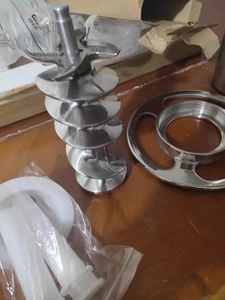 Food Processing <b>Machine</b> Commercial Meat 12 22 32 42 Mincer Stainless Steel Meat Grinding <b>Machine</b> Electric Meat Grinder - Product Image 5