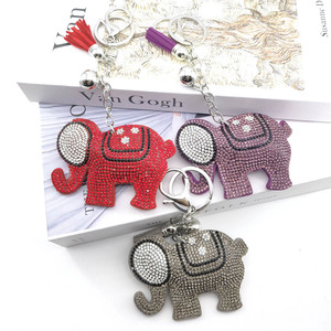 Bling Rhinestone Animal Elephant Bag Charm Keychain Fashion Cute Small Gift Glitter Diamond Crystal Tassel Car Key Chain Ring
