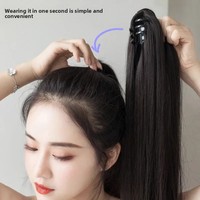 Queue de cheval tressée ultra-légère 95g en fibre synthétique haute température pour femme, super longue, naturelle et réaliste, style célébrité cyber, avec pince de maintien