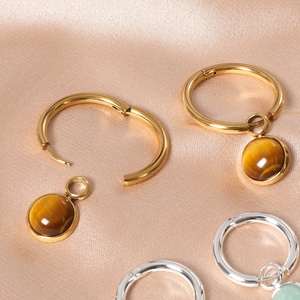 Vente en gros de petites boucles d'oreilles rondes pour femmes, cristal naturel, pierre naturelle, aventurine verte, quartz rose, bijoux de boucle d'oreille - Product Image 5