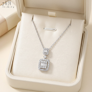 Collier pendentif en or blanc massif 18 carats de haute qualité, fabriqué à la main, exporté par un fabricant en gros, avec diamants naturels véritables - Product Image 2