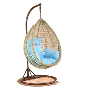 Nouveau design en forme de poire <span class=keywords><strong>pour</strong></span> l'extérieur Chaise <span class=keywords><strong>balançoire</strong></span> en rotin rond Chaise <span class=keywords><strong>balançoire</strong></span> <span class=keywords><strong>pour</strong></span> <span class=keywords><strong>nid</strong></span> <span class=keywords><strong>d</strong></span>'<span class=keywords><strong>oiseau</strong></span> <span class=keywords><strong>d</strong></span>'intérieur <span class=keywords><strong>pour</strong></span> <span class=keywords><strong>adulte</strong></span> - Product Image 1