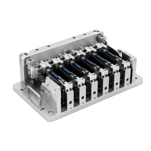 Aluminio mecanizado CNC de precisión para ensamblaje de plantillas de fijación multiestación, base de herramientas de sujeción deslizante personalizada y automatización - Product Image 3