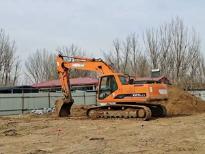 Excavadora de cadenas DOOSAN DX225LC 225 LCA SOLAR DX225-V de 22.5 toneladas usada con motor fabricado en Corea - Product Image 3