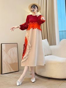 Nouvelle Collection PY 2026 – Robe Plissée Élégante Miyake Grande Taille – Vêtement Fluide et Flatteur pour Femmes – Vente en Gros - Product Image 4