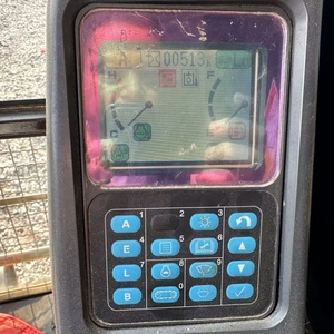 Prix bas, 95% neuf, occasion : Komatsu PC350, pelle hydraulique sur chenilles de 35 tonnes, équipement de terrassement moyen, poids opérationnel, à vendre - Product Image 4