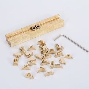 Set Completo di Stampi in Ottone, Alfabeto, Numeri e Simboli Intercambiabili per Incisione su Pelle, Stampa a Caldo, Logo Personalizzato - Product Image 1