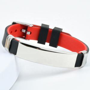 Einstellbares doppelfarbiges Silikon-Armband aus Titan-Stahl paar graviertes Edelstahl-Armband mit schwarzem Etikett - Product Image 1