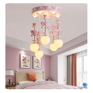 Lampadario per <span class=keywords><strong>Cameretta</strong></span> Bambini, Creativo a Cartone Animato, in Ferro, Luce Bianca Calda, Lampada Principessa Rossa, Stile Nordico per <span class=keywords><strong>Cameretta</strong></span> Neonato - Product Image 3