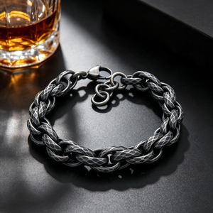 Bracelet chaîne pour homme en acier inoxydable 316L, résistant au ternissement, noir canon de fusil, texturé martelé, épais, style cubain, réglable – Meilleures ventes - Product Image 1