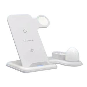 شاحن لاسلكي ذكي 4 في 1 بقوة 15 واط، محطة شحن سريعة للحاسوب المحمول والهاتف والساعة وسماعات الأذن مع إضاءة ليلية، مدخل 5 فولت/2 أمبير - Product Image 4