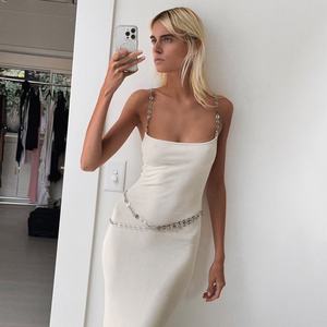 Vestido Largo Casual Sexy para Mujer, Estilo Personalizado de Alta Calidad OEM, Escote Cuadrado Profundo y Tirantes Finos - Product Image 4