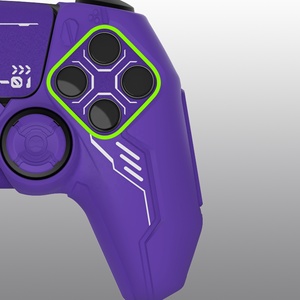 Coque en silicone pour manette PS5 - Design Robotic Armor - Product Image 3