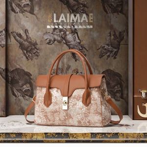 High Quality Custom Large Knitted Shopping Bag Blue White Brown <b>Rainbow</b> <b>Candy</b> Pattern Open Tote Handbag Hangtag Wholesale Korea - Product Image 3