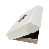 Boîtes d'expédition rigides imprimées de logo de taille personnalisée enveloppe en carton ondulé noir pour chapeau emballage en tissu matériaux recyclés chaussettes