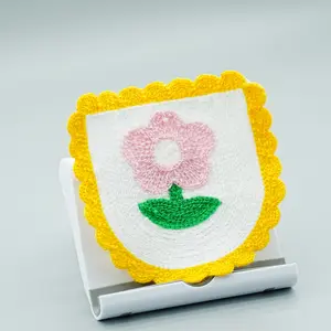 Handgefertigte Crochet-Blumenträgerie applikations-Strickflecken für Kleidung