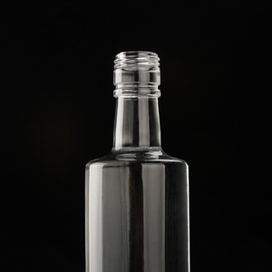 Trung Quốc Nhà cung cấp biểu tượng tùy chỉnh siêu Flint dập nổi 750ml thủy tinh tinh thần chai cho rượu Whisky Vodka <span class=keywords><strong>Tequila</strong></span> với vít <span class=keywords><strong>cap</strong></span> - Product Image 2