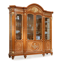 Ensemble de chaises de table à manger de style royal français en bois massif avec royal pour une utilisation à la maison