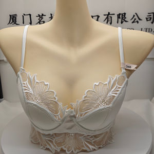 Bộ đồ lót nữ gợi cảm ren, có gọng, cúp đầy, không dây, thoáng khí, nâng ngực, thêu họa tiết trơn, chất liệu dệt kim mỏng, mùa hè, năm 2025 - Product Image 1