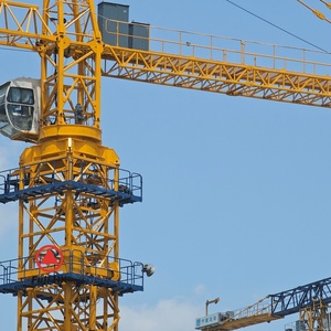 Nueva Grúa Torre QTZ63 de 5 Toneladas y 50m de Radio Máximo con Motor y Rodamientos para Uso en Construcción - Product Image 2