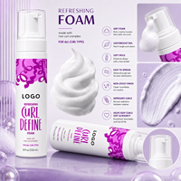 Mousse coiffante rafraîchissante à texture aérienne avec logo personnalisé pour cheveux bouclés, ondulés et crépus, contrôle des frisottis, qualité salon