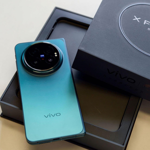 VI VO <span class=keywords><strong>X</strong></span> Fold6 Smartphone Pieghevole 8.02'' Amoled 120Hz Dimensity 9500 Super 7000mAh 80W con Ottima Fotocamera 200MP - Product Image 4