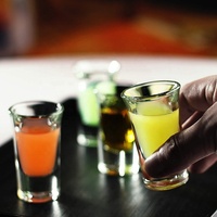 Verres à shot en plastique transparent de 30 ml à base épaisse, mini-tasses à boire pour la vodka, le whisky, les liqueurs et la tequila