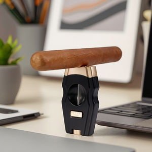 JIFENG JV001 Tagliasigari a V Portatile in Acciaio Inox con Punzone e Supporto 3 in 1 Accessori Classici per Sigari - Product Image 4